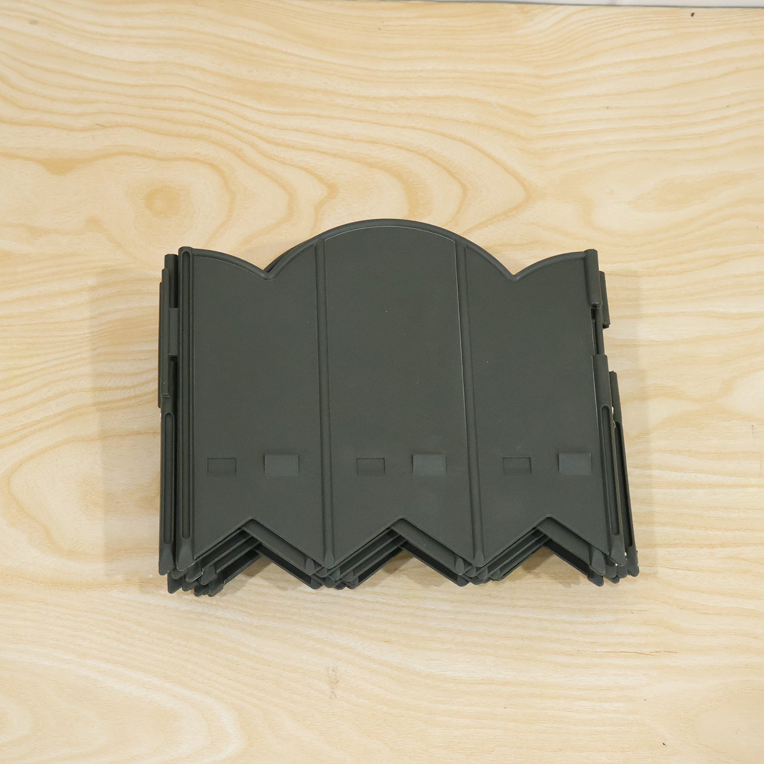 Plastic garden lawn edging border live product image