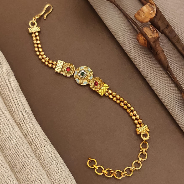 Radiant Gold Brass Bracelet – Effortless Sophistication