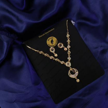 Vintage Royal Inspired Necklace Set with Traditional Statement Design