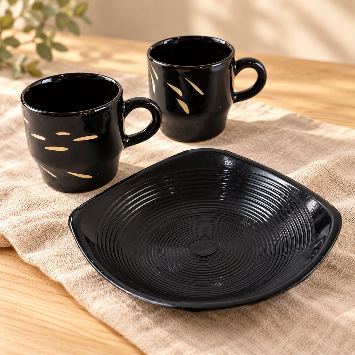 Ceramic Tea Cup Set – Includes Plastic Square Serving Platter