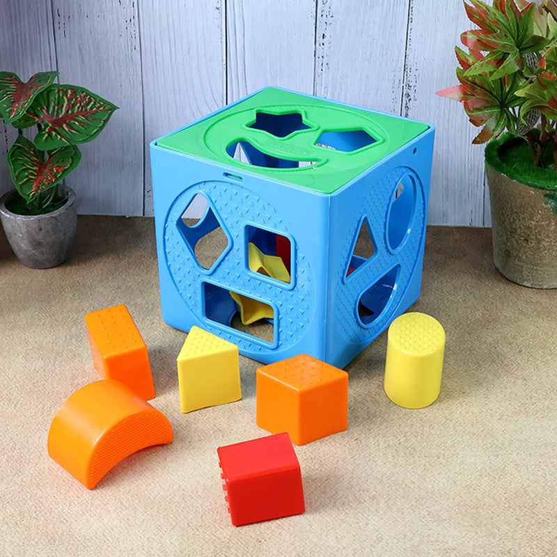 Funskool Giggles 2-in-1 Toddler Gift Set – Shape Sorter Cube & Pull-Along Plane Toy for Early Learning
