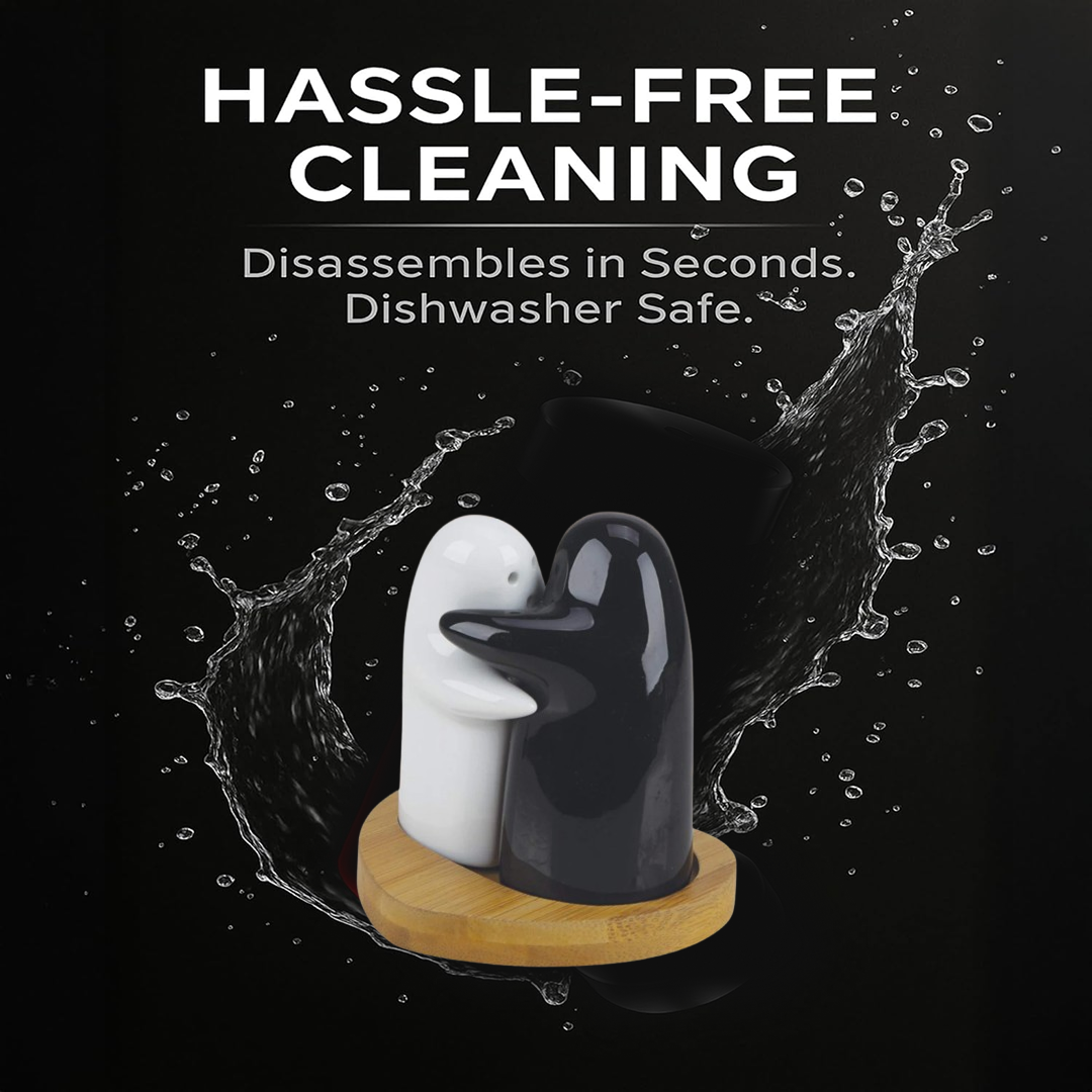 Salt and Pepper Seasoning and Spice Shakers Cute Plastic (2 Pcs Set)