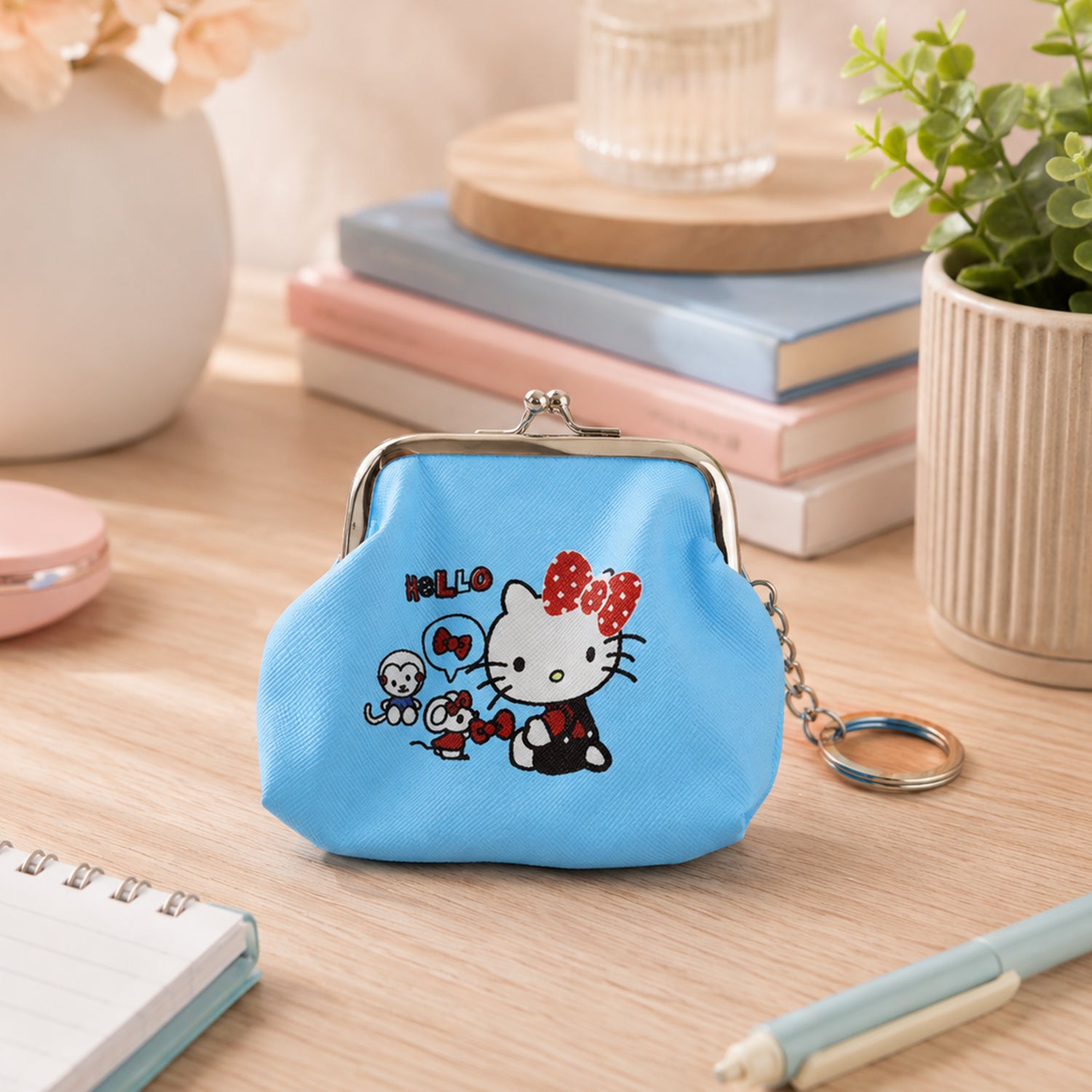 Compact cartoon coin purse keychain lifestyle photo