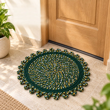 Round braided floor mat with decorative looped edge - view 01
