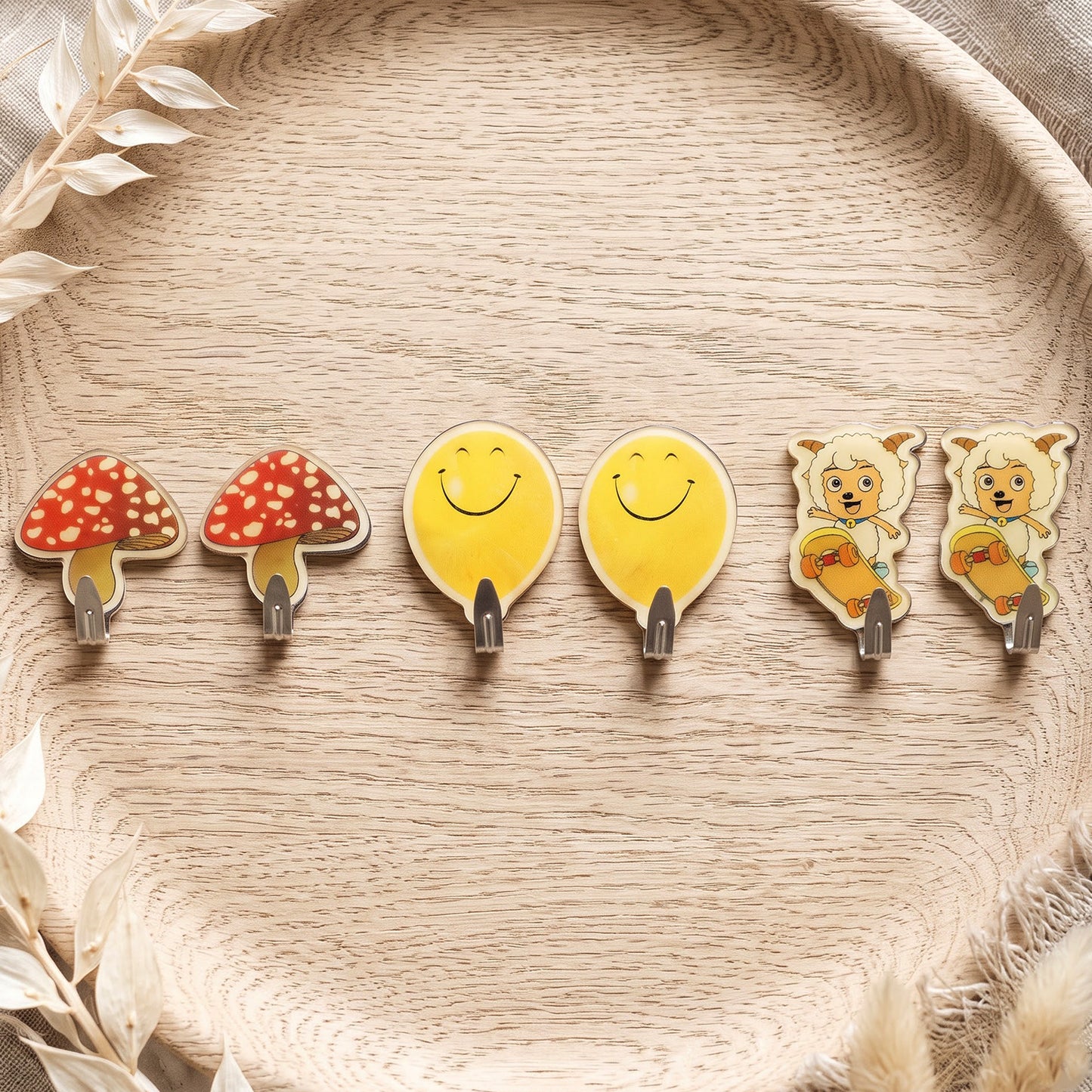 Mixed cartoon adhesive wall hook designs