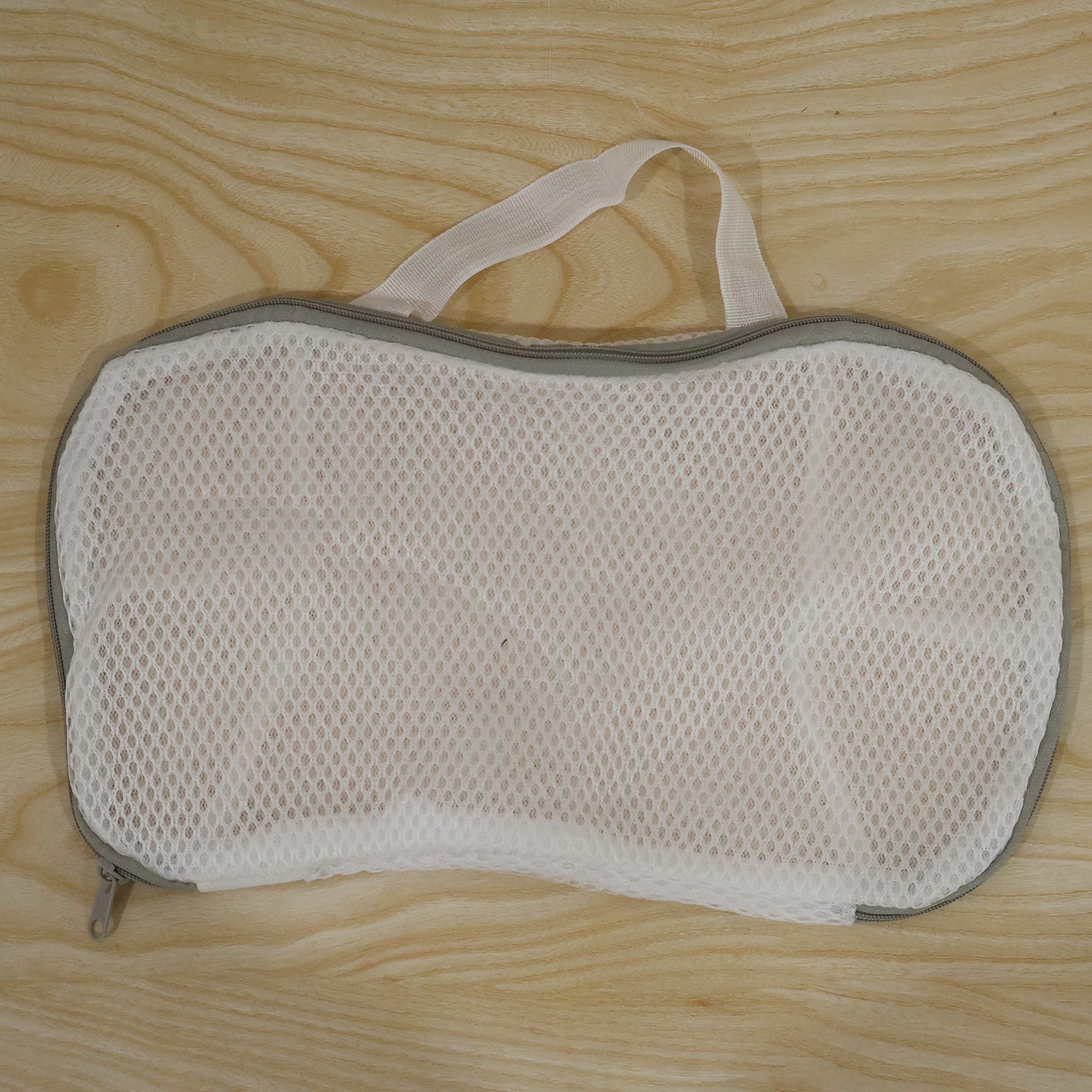 Reusable mesh laundry wash bag live product photo