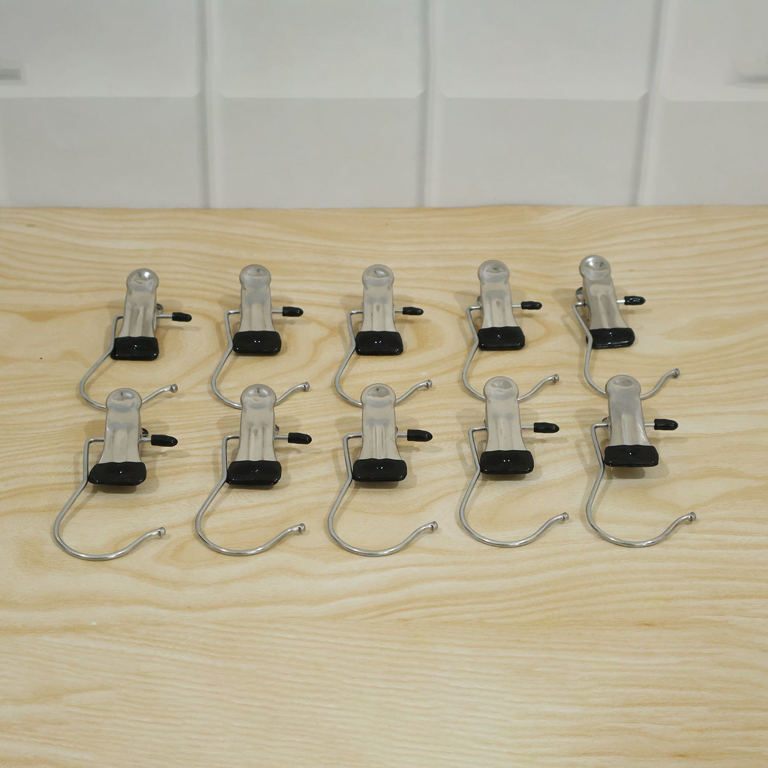 Actual pants clip holders plastic packing live photo