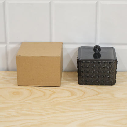 Live product photo with box