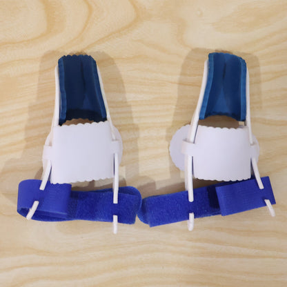 Pair of bunion correction braces for bilateral toe support