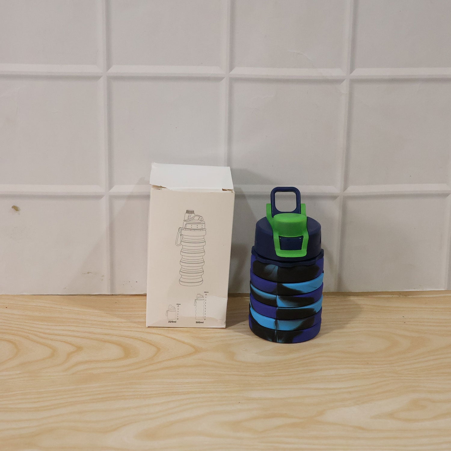 Sili Fold Collapsible Silicone Water Bottle Leakproof with Carabiner (500ml)