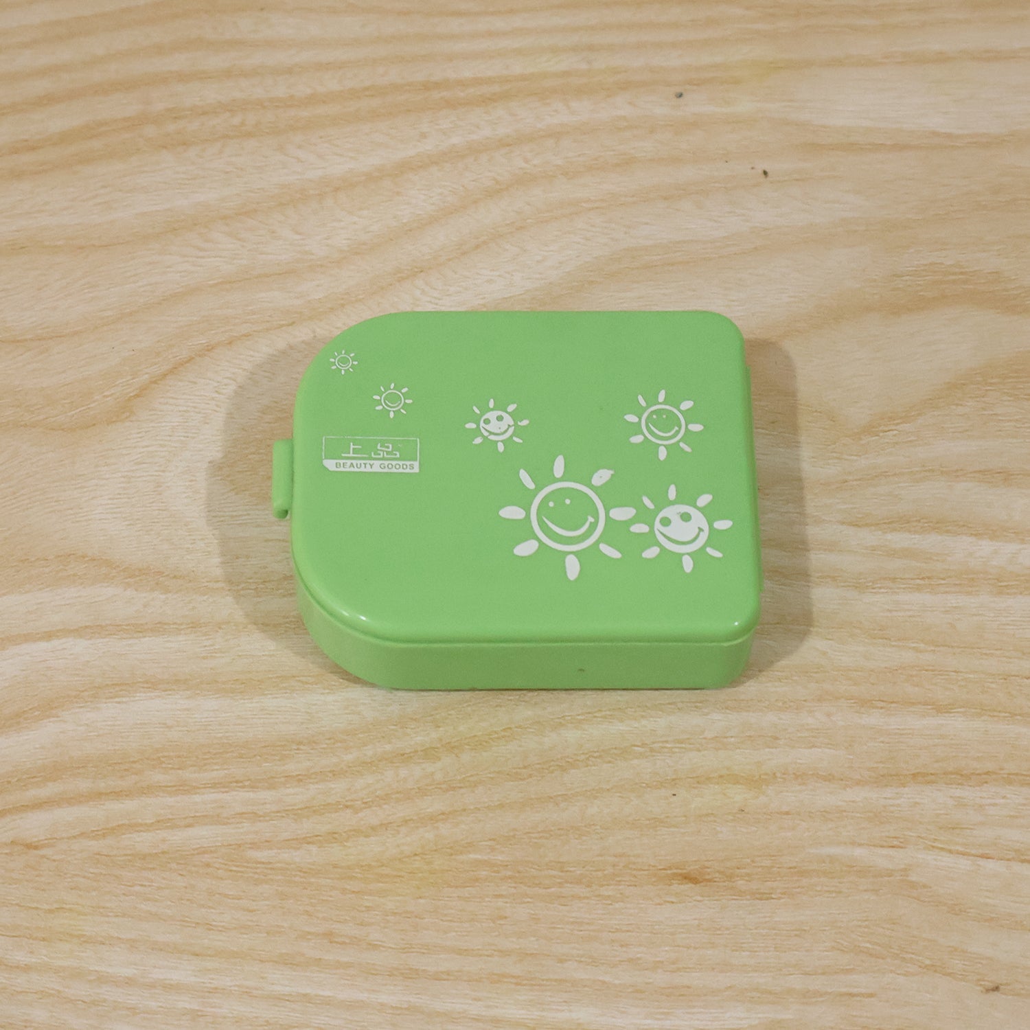 23685 plastic pill organizer box size