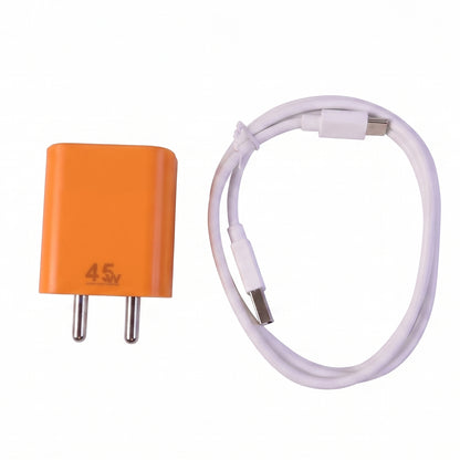 45W super fast wall charger size detail