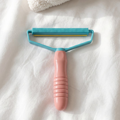 Portable 2-in-1 lint remover product view