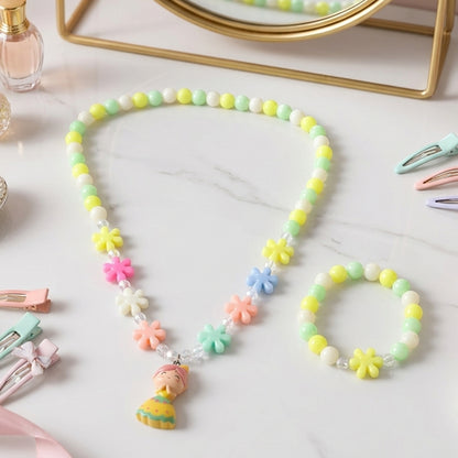 Floral bead necklace and bracelet set
