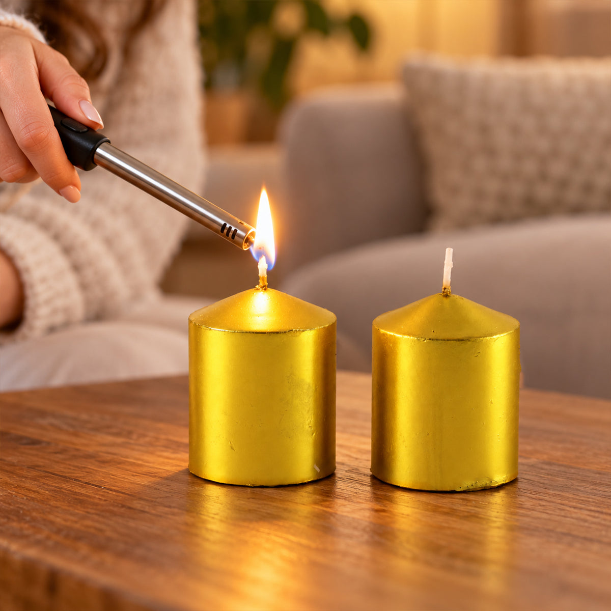 Golden decorative wax pillar candles 03