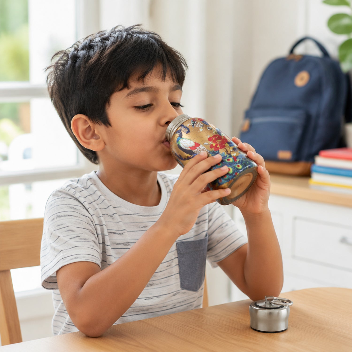 Kids using stainless steel vacuum water bottle