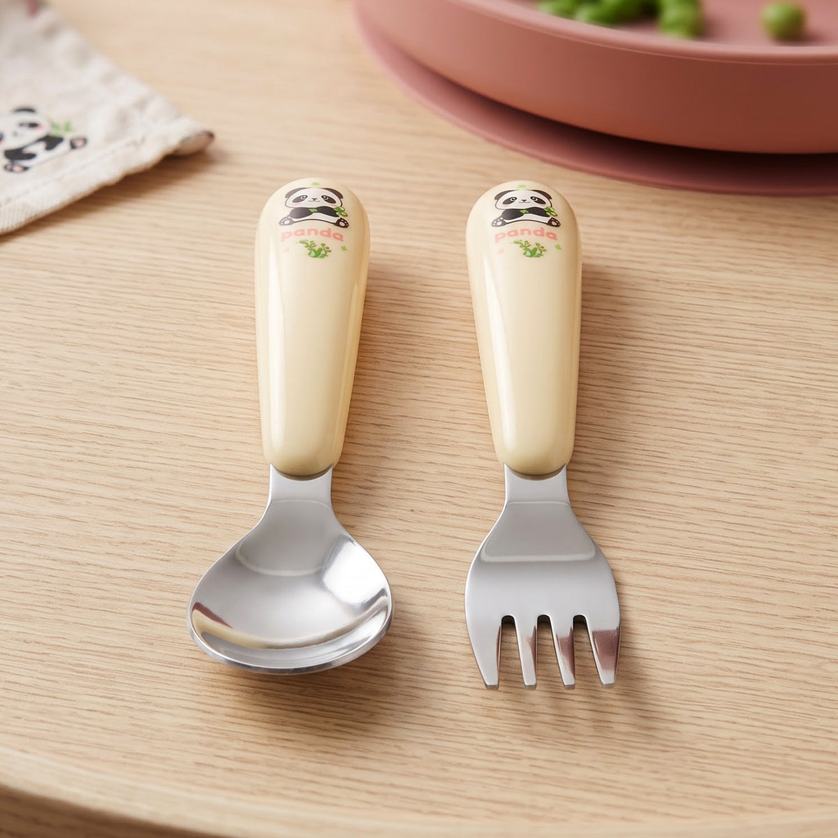 Cartoon spoon and fork detail view