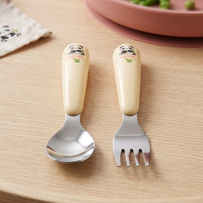 Cartoon spoon and fork detail view