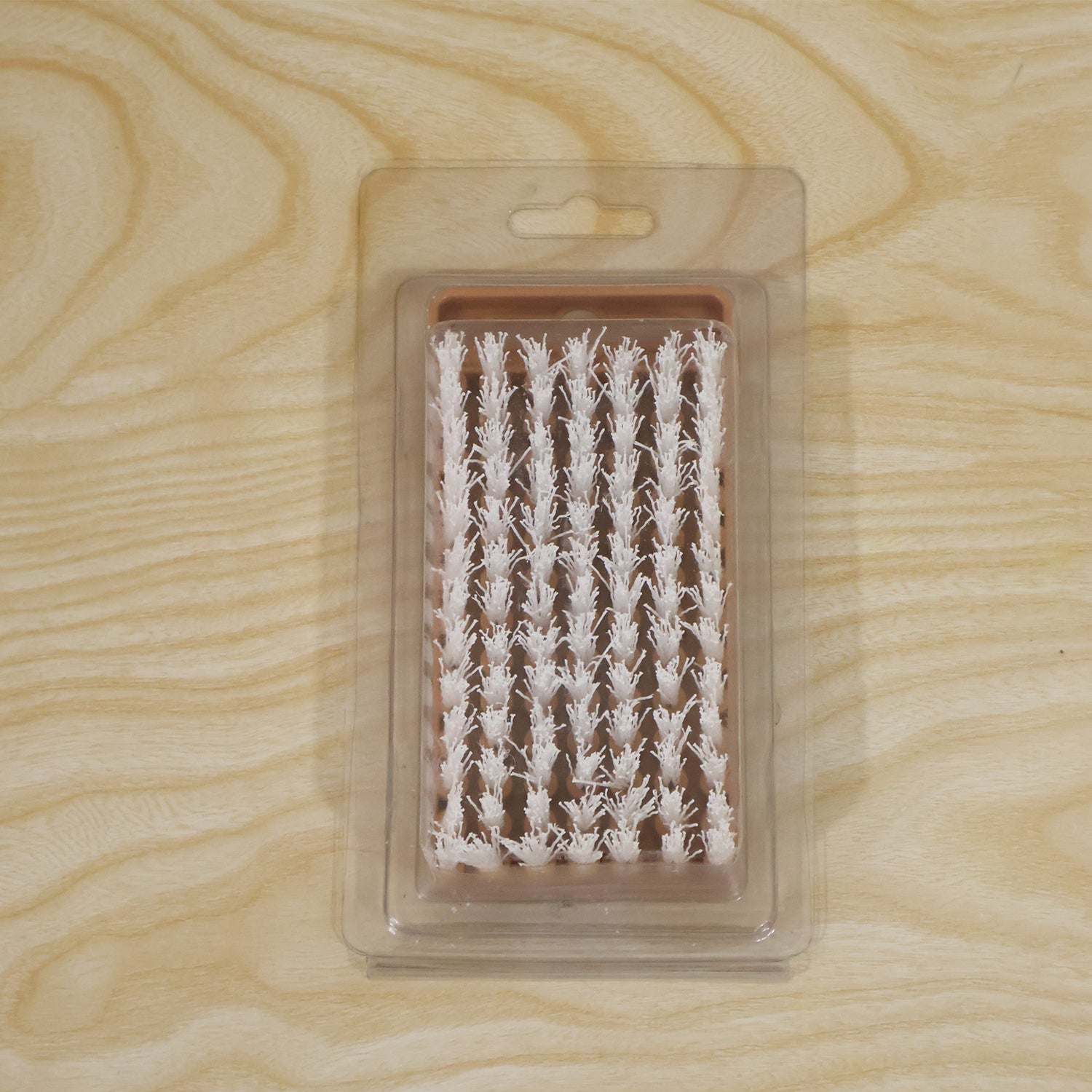 Actual cleaning brush card packing live photo