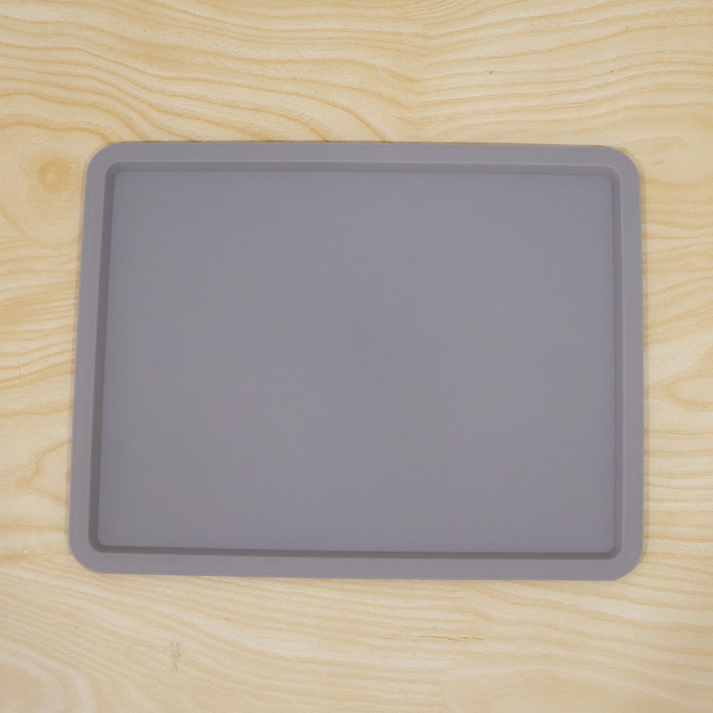 Live product photo of rectangular plastic tray