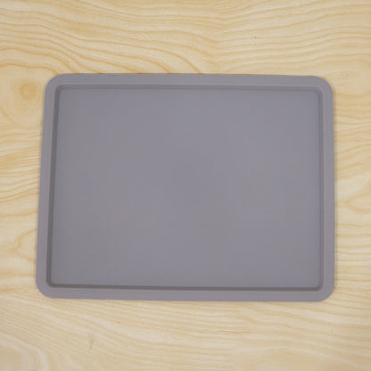 Live product photo of rectangular plastic tray
