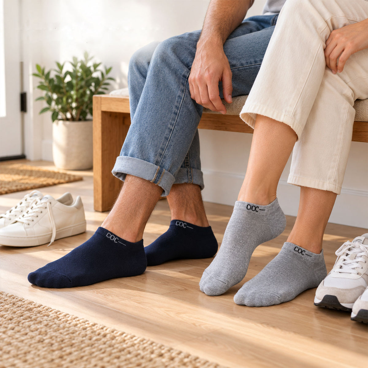 Soft stretchable ankle socks - main lifestyle photo