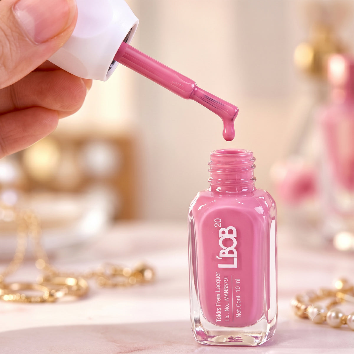 Rose Pink glossy nail polish, 10 ML, product view 3