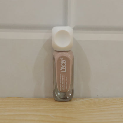 Nude Pink glossy nail polish, 10 ML, actual product photo