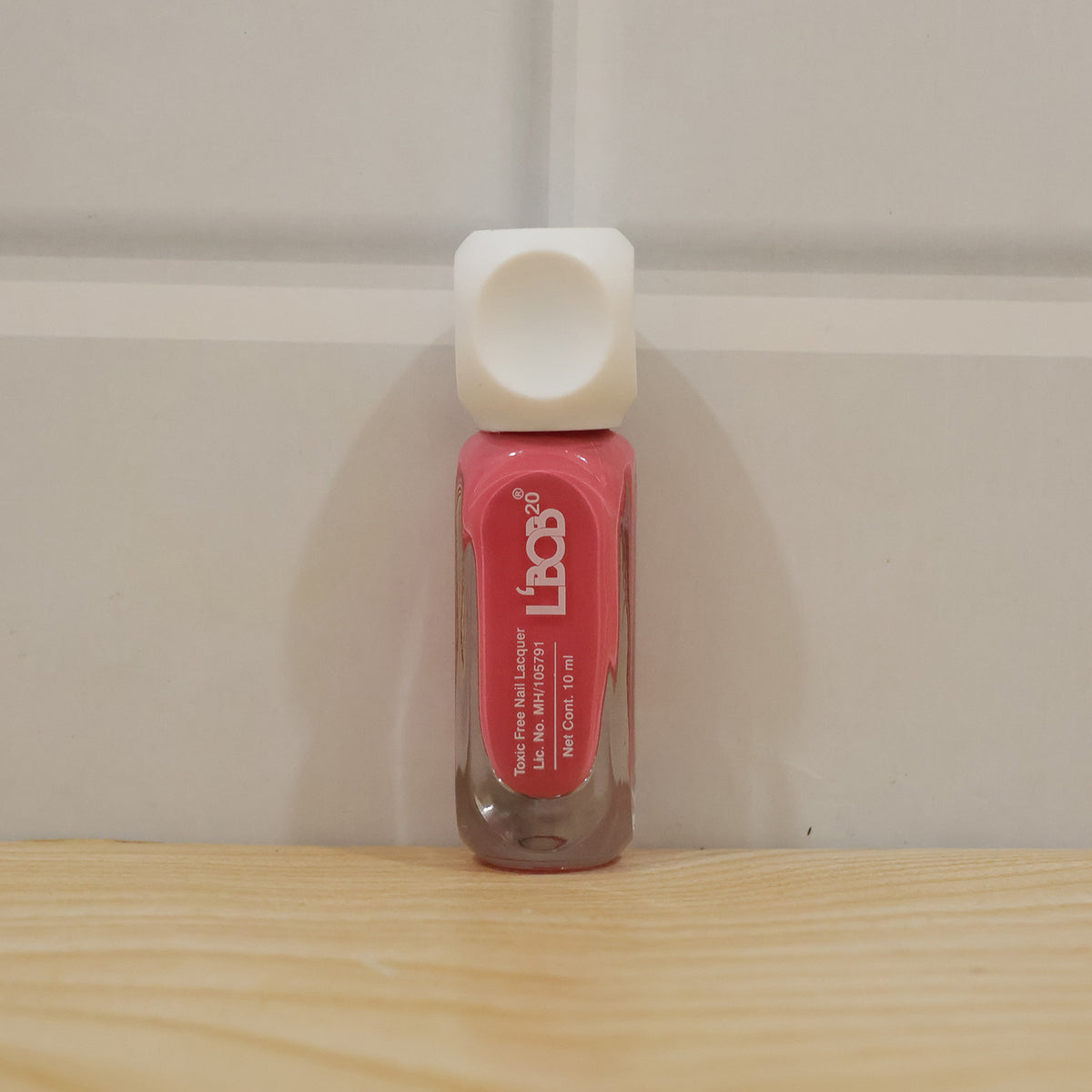 Bright Pink glossy nail polish, 10 ML, actual product photo