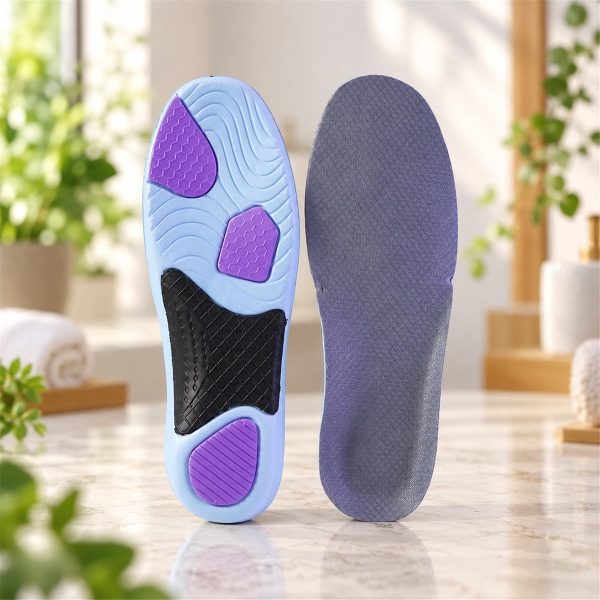 Pair of cushioned arch support shoe insoles