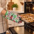 Travel Stamp Print Quilted Oven Hand Glove with Hanging Loop for Baking (1 Pc)