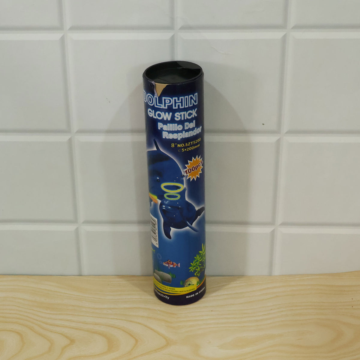 Multicolour party glow stick bracelets - actual product packaging