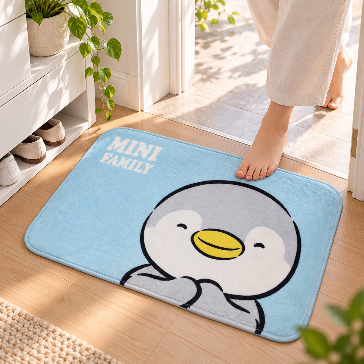 Penguin design bathroom floor mat - main photo