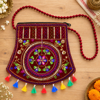 Ethnic velvet tassel purse women