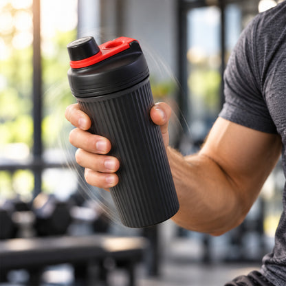 Gym shaker bottle with mixing ball - ribbed grip