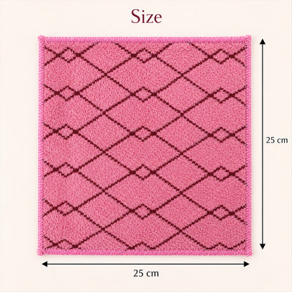 A single pink handkerchief with a dark diamond pattern is displayed, with arrows indicating its 25 cm by 25 cm dimensions.
