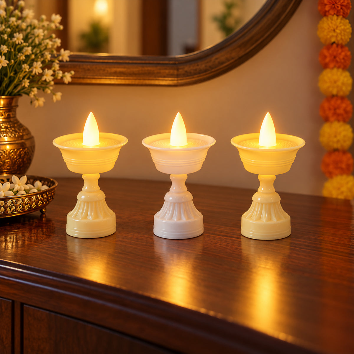 Flameless decorative LED diyas - main product photo