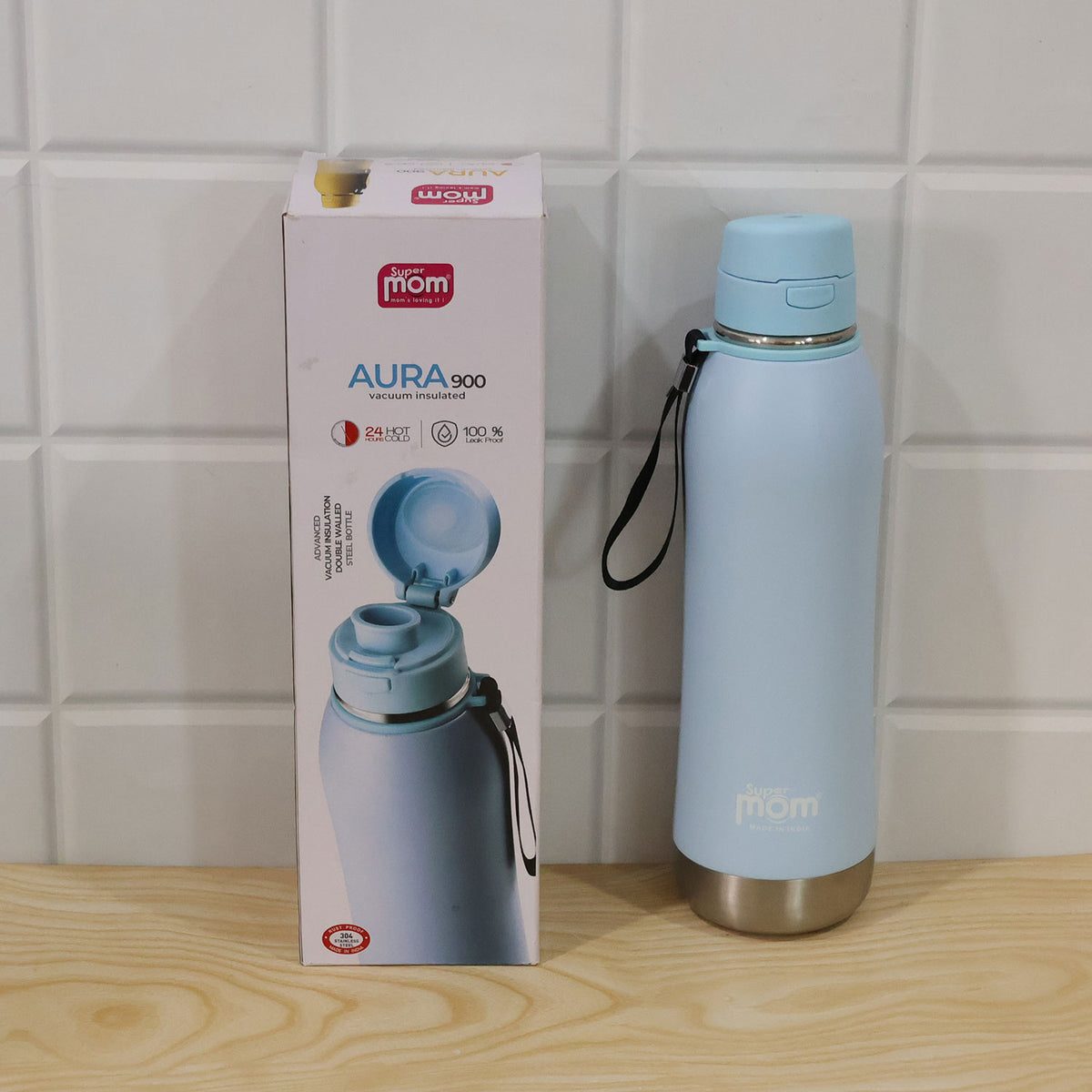 Insulated stainless steel flip lid water bottle actual product