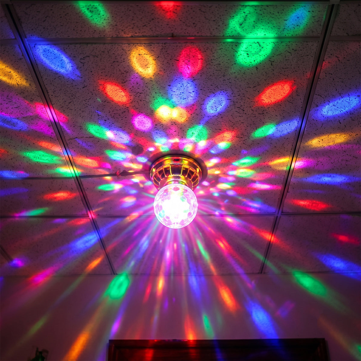 Multicolour LED disco party bulb 6