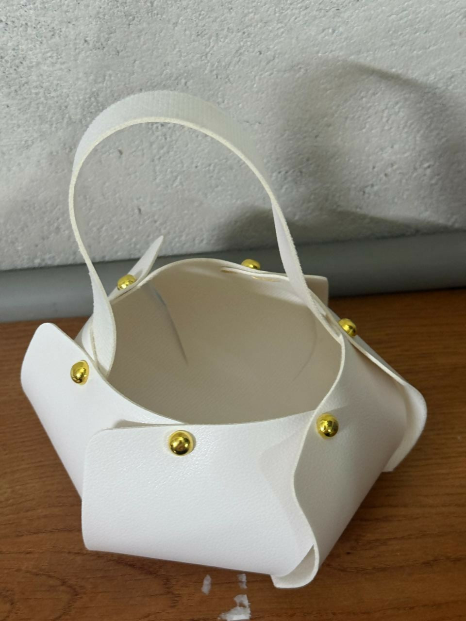 Mini Handheld Bag for Women with Structured Design | Compact Casual & Gift Purse (WHITE)