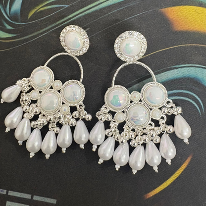 Kundan White Pearl Silver Plated Chandbali Earrings Agate Alloy Chandbali Earring