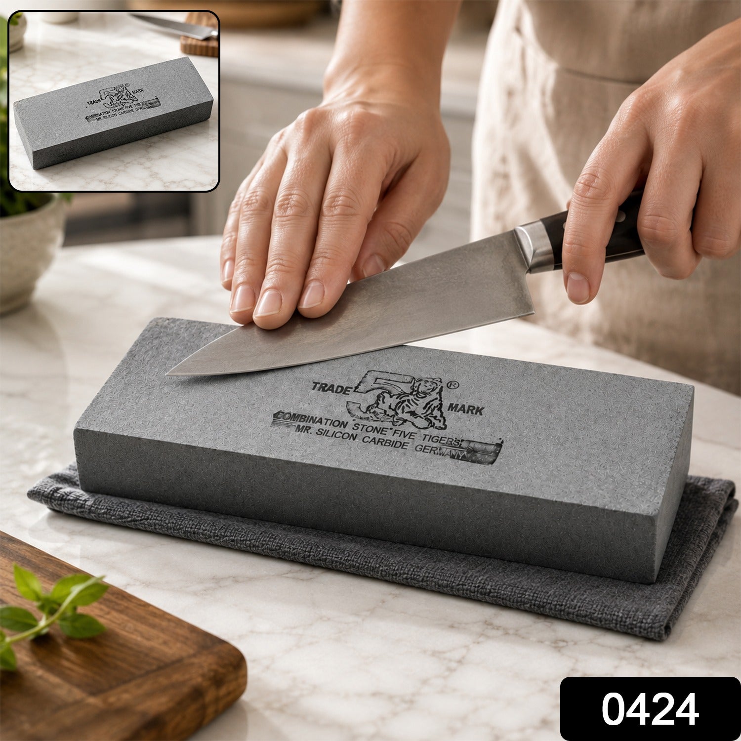 Combination Knife Sharpening Stone Silicon Carbide Whetstone (1 Pc)