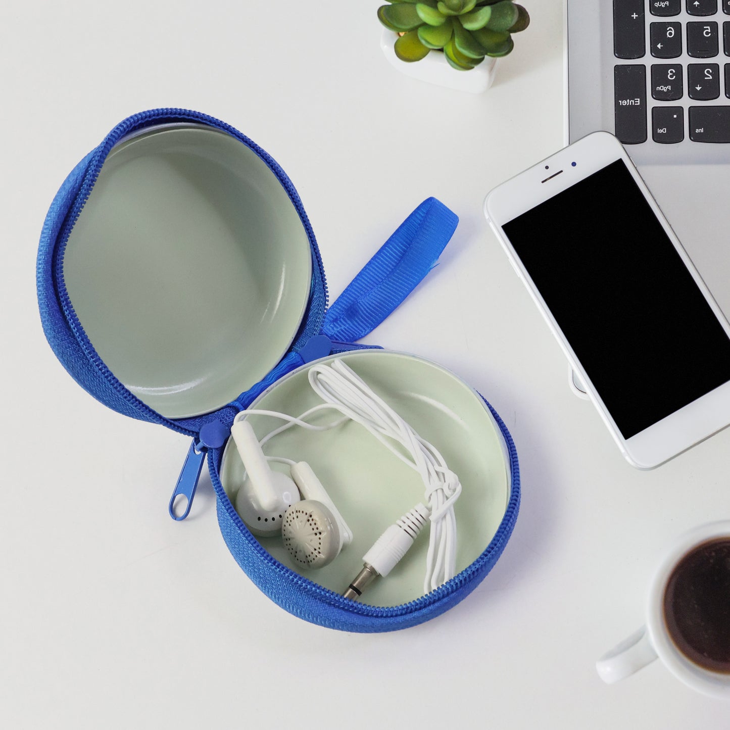 Kids Cartoon Superhero Earphone With Case (1 Pc Set)