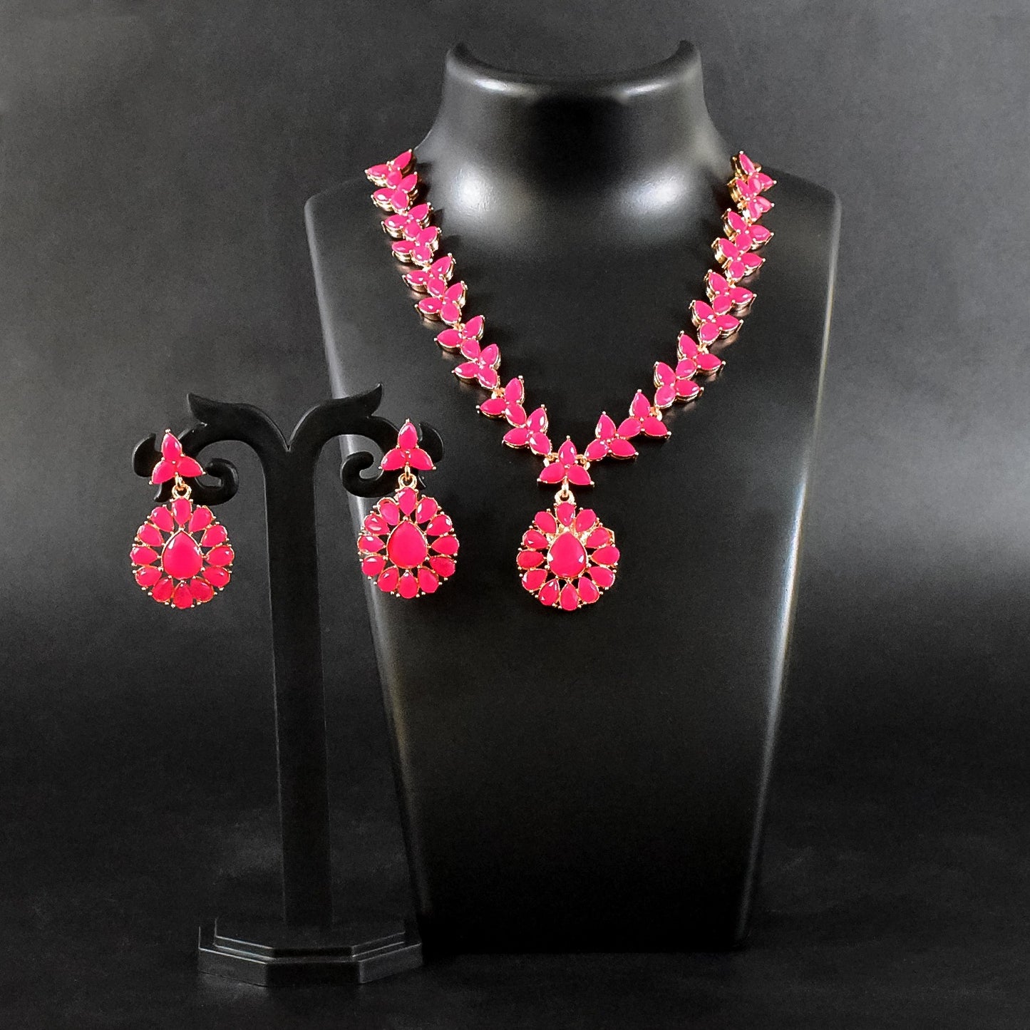 Pink Diamond Necklace Set