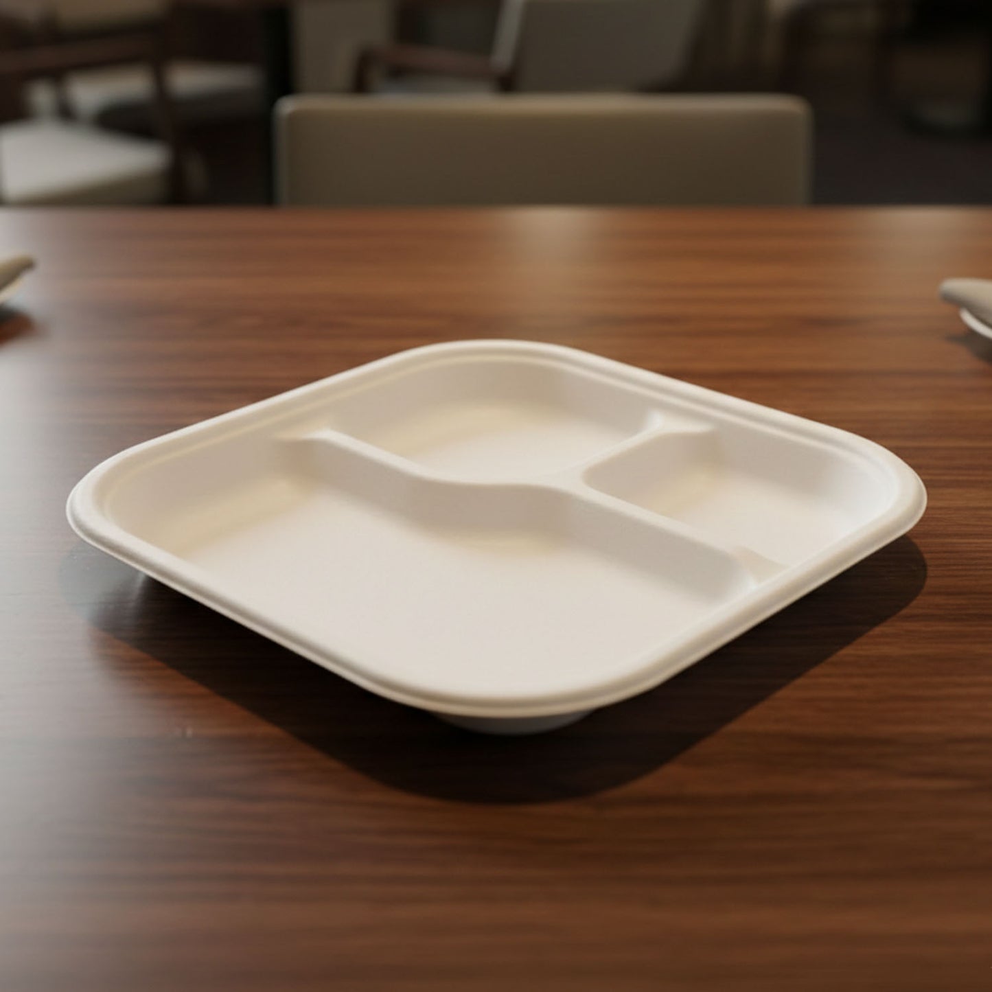 Vegnar Compostable Bagasse 3-Compartment Square Meal Plate
