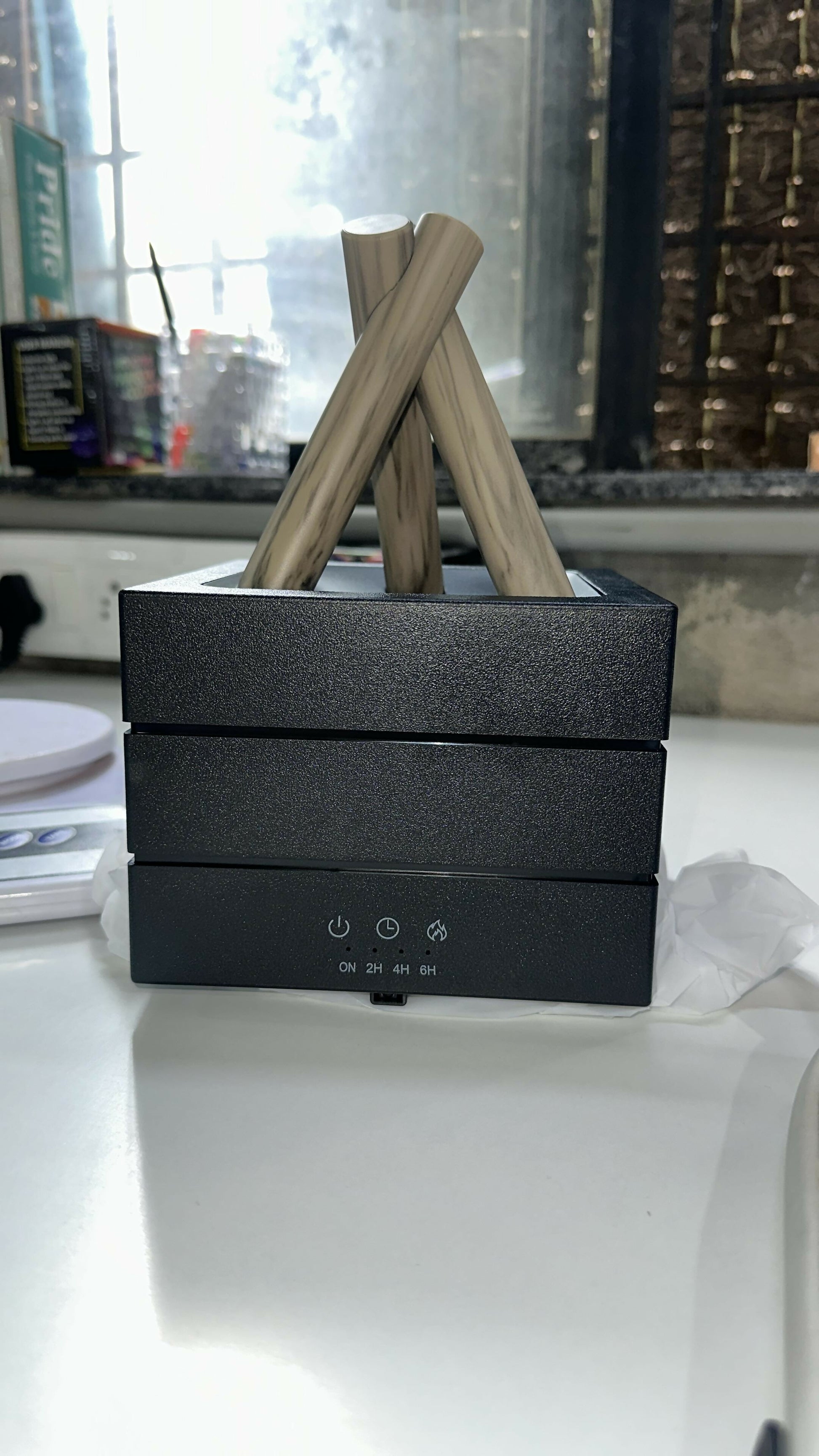 Campfire Flame Aroma Diffuser with Simulated Fire Effect & Timer Modes