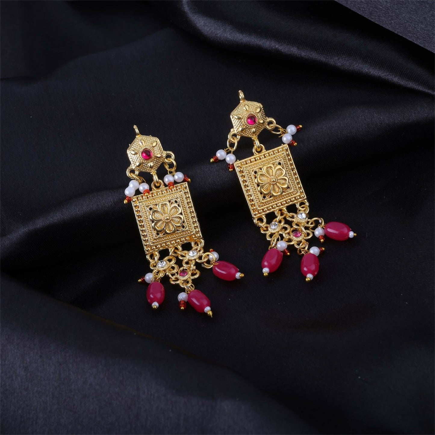 Handcrafted Rajasthani Rajwadi Aad with Ruby Latkan & Pearls with Earrings for Women & Girls