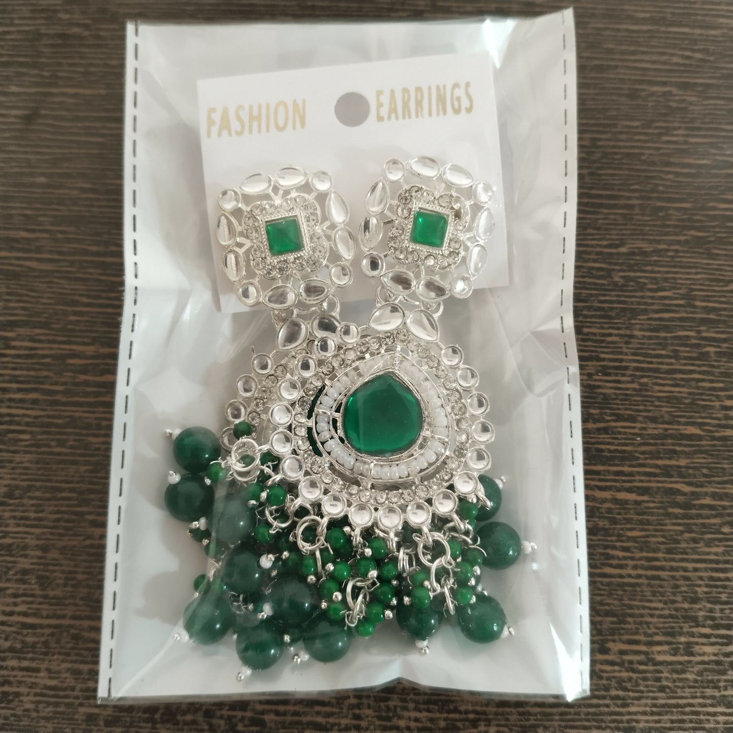 Emerald Green Kundan & Pearl Chandbali Earrings – Silver-Toned Festive Jhumkas