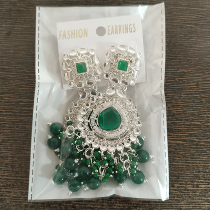 Emerald Green Kundan & Pearl Chandbali Earrings – Silver-Toned Festive Jhumkas