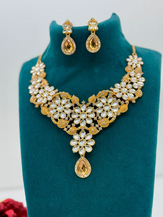 Beautiful Flower Design Necklace Set with Earrings - Elegant Floral Jewelry